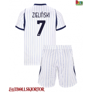 Inter Milan Piotr Zielinski #7 Borta Kläder Barn 2026-27 Kortärmad (+ Korta byxor)